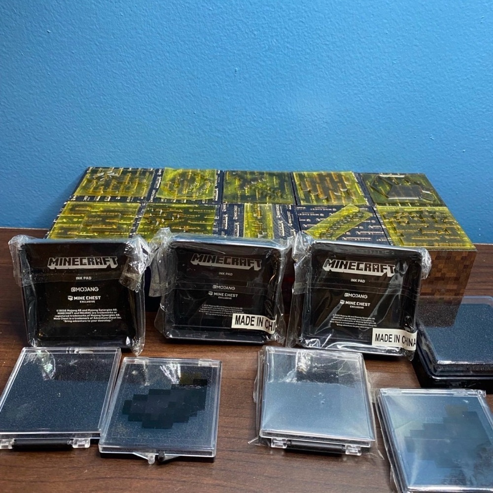 Loot Crate Colorful Block Collection Minecraft - Picture 11 of 14